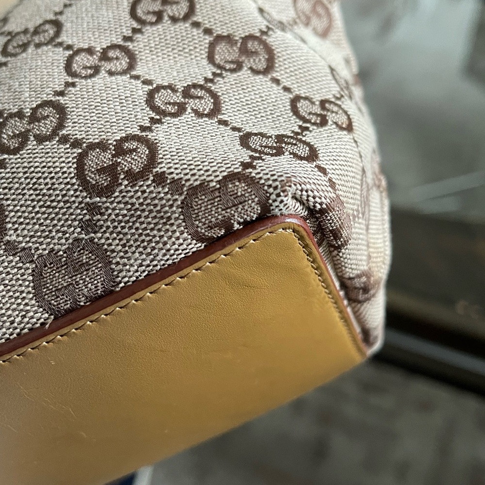 Gucci Tote Bag - Picture 6 of 11